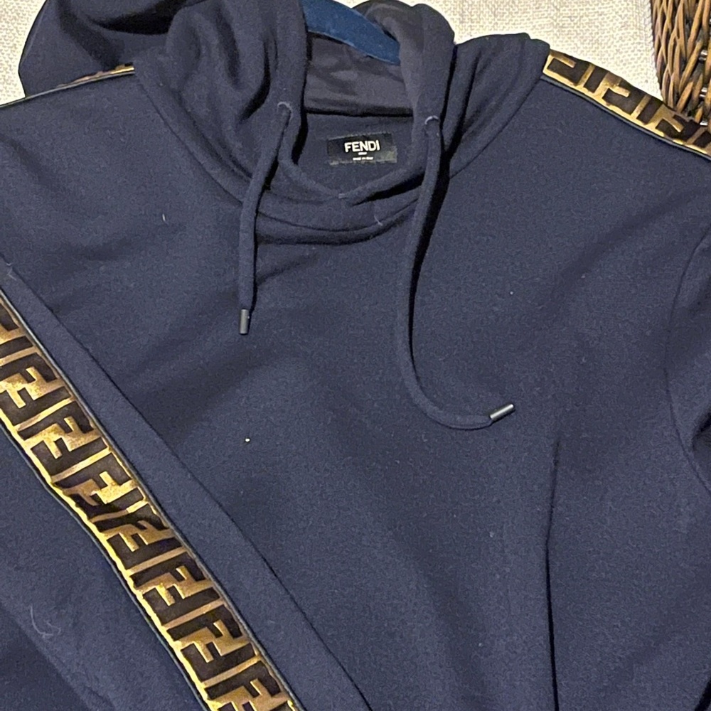 Mens fendi navy/brown hoodie size L
